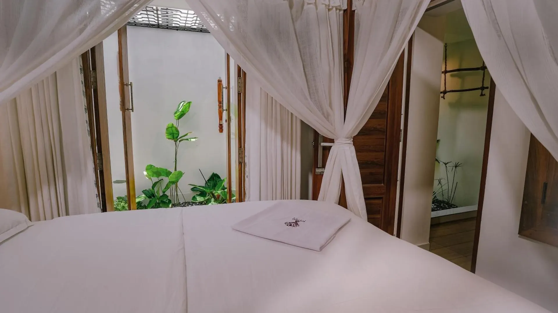 Lodge The Oneness Living - Ushus Villa Pazhayannur India